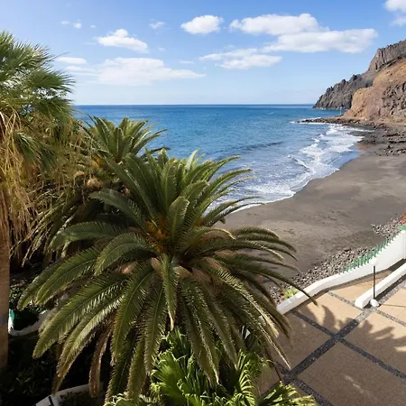 Home2Book Beach Front Paradise Santa Cruz Appartement *